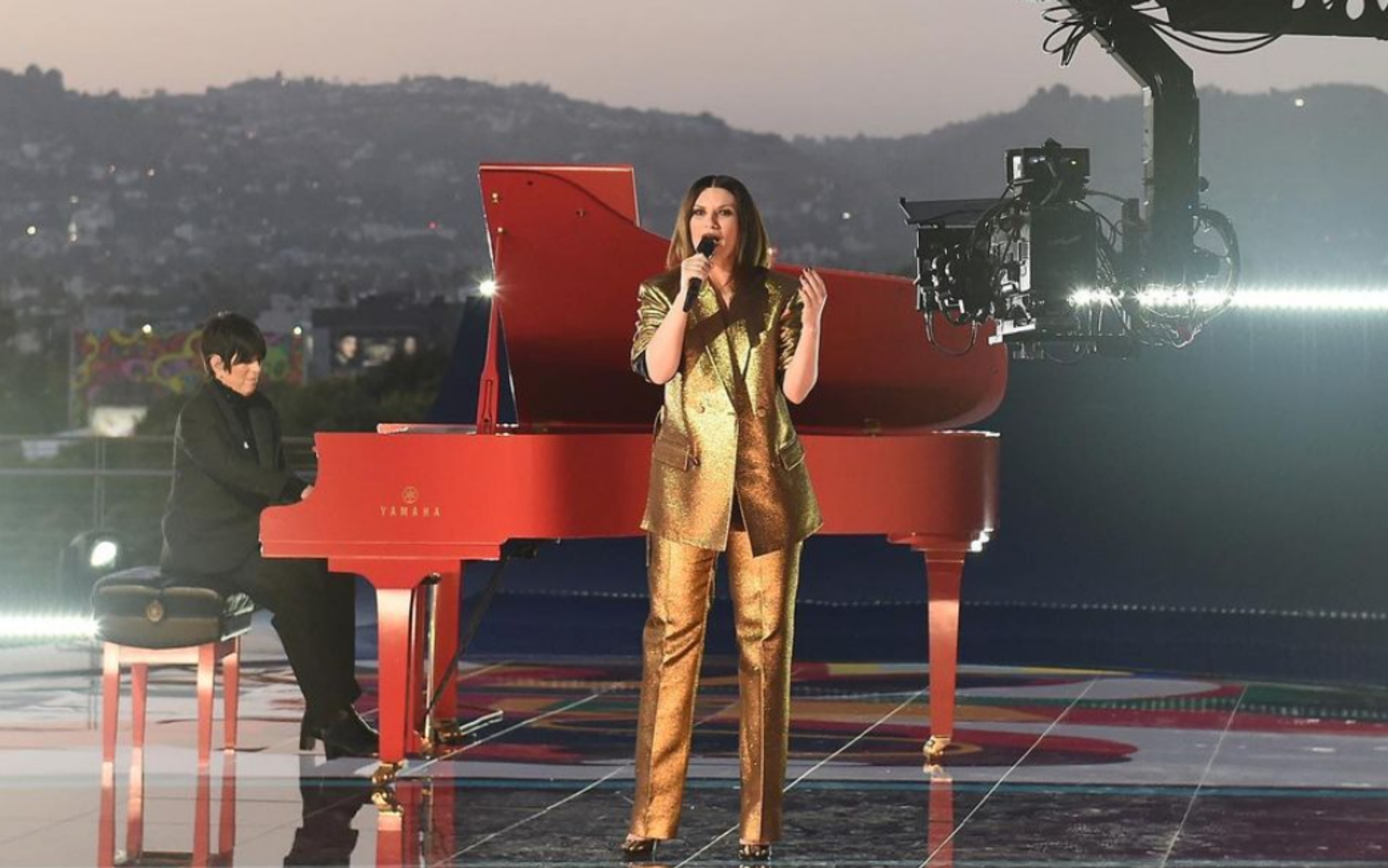 Credits: ©️Laura Pausini Credits: ©️Laura Pausini
